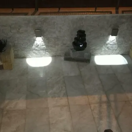 La Maison Di Luca לינה וארוחת בוקר 2*
